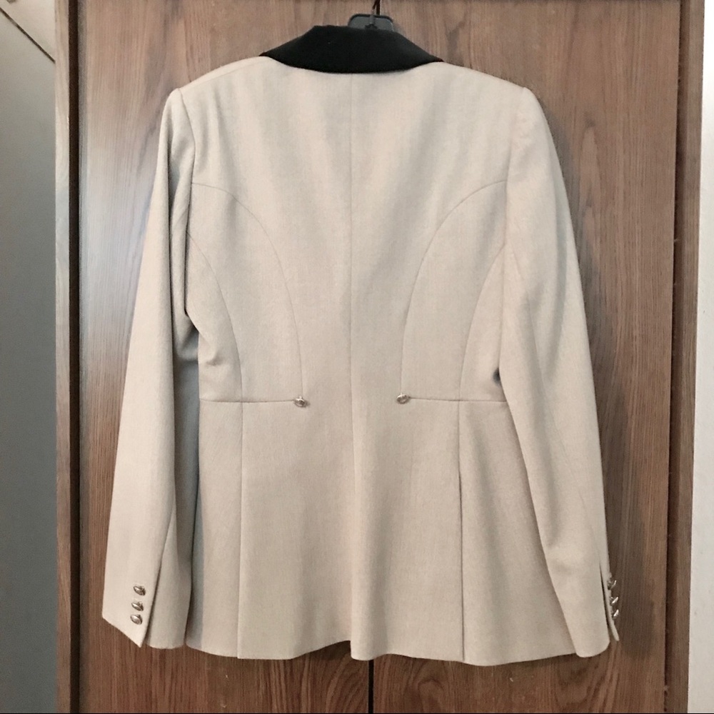 HERMÈS NEW EQUESTRIAN STYLE BLAZER/VELVET COLLAR 6 - Picture 2 of 7